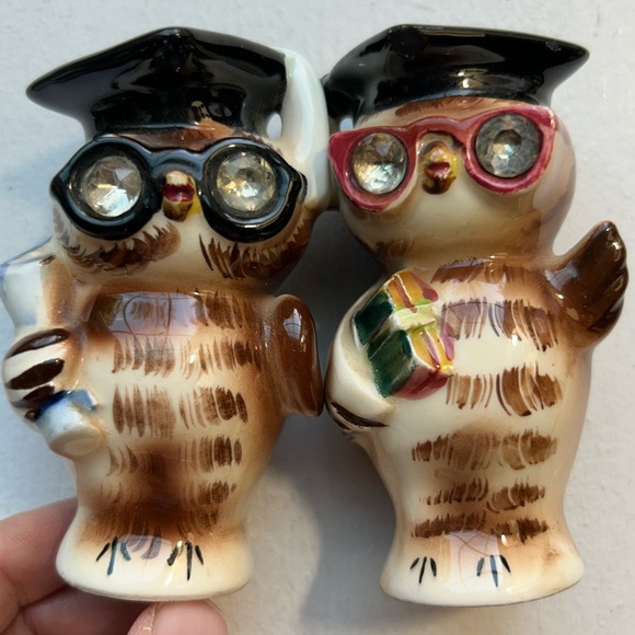 Vintage Lefton salt and pepper shakers MCM 1950’s Wise Owl anthropomorphic two - Picture 2 of 8